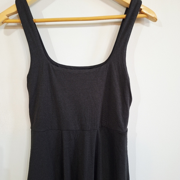 Quince Flowknit Breeze Fit + Flare Midi Dress - Medium - Picture 6 of 10